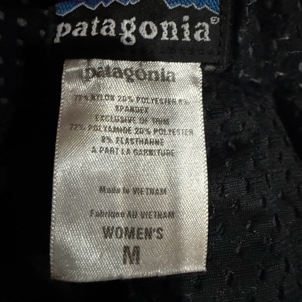 Patagonia Women’s Black pant - Picture 5 of 6